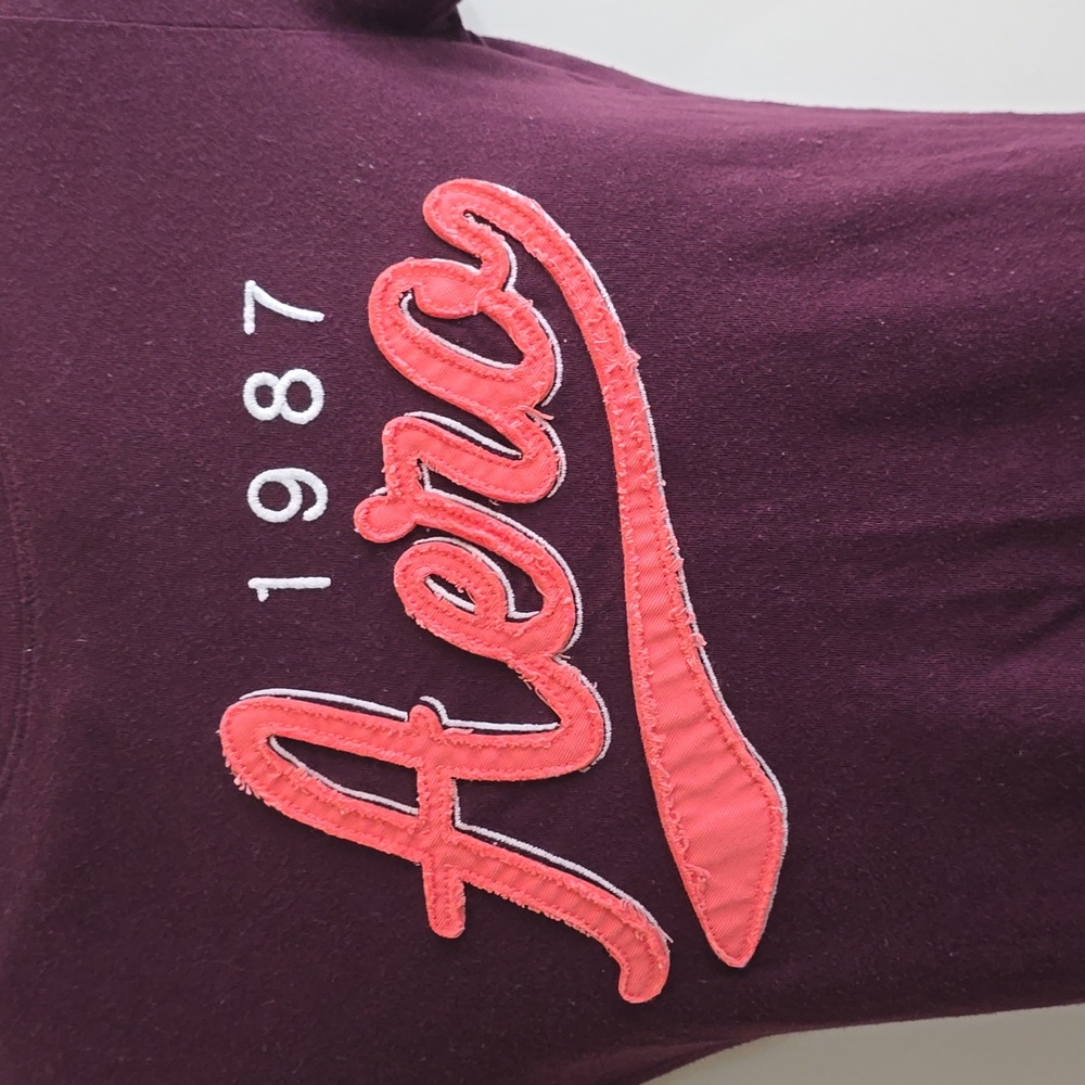 Aeropostale‎ Maroon T-shirt Size Medium